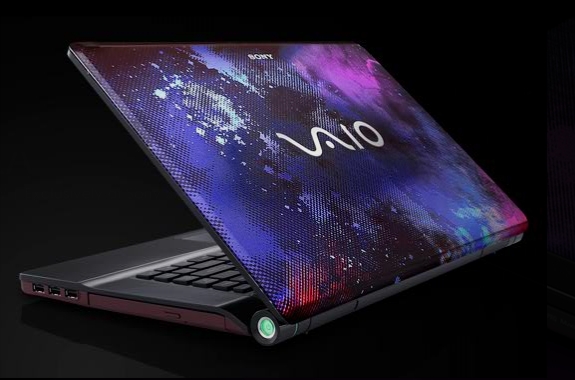Лаптопите VAIO FW със специално издание Nebula