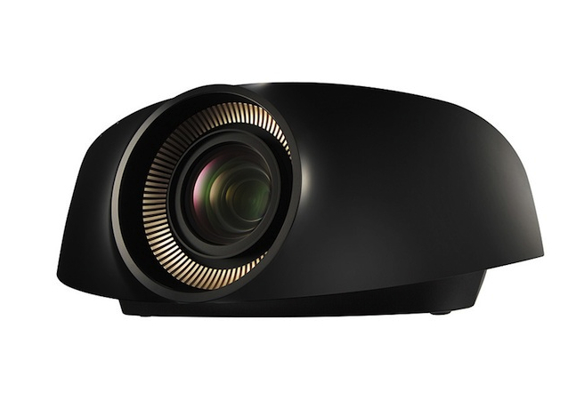 Sony представи първия 4K потребителски проектор 