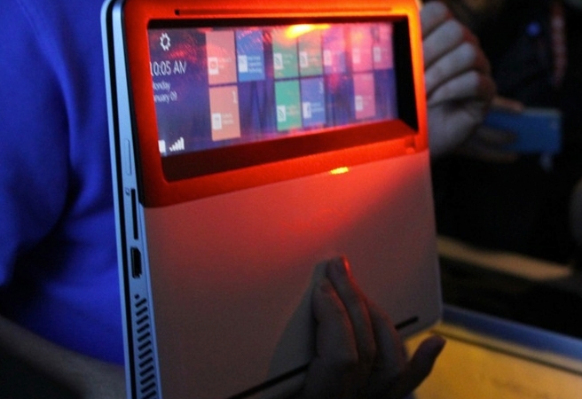 CES 2012: Intel демонстрира прототип на лаптоп с прозрачен сензорен дисплей 