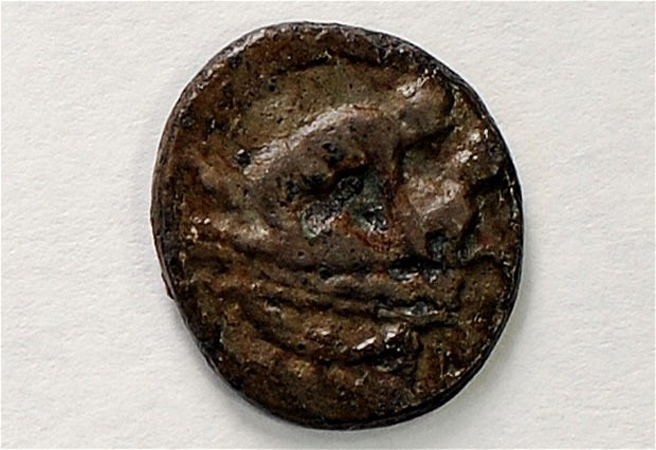 Монета с изображения на двама души по време на полов акт