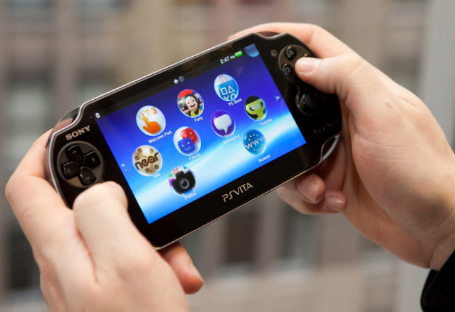Операционната система на конзолата PlayStation Vita и в други устройства 