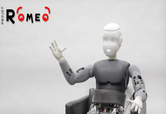 Видео на Romeo, роботът