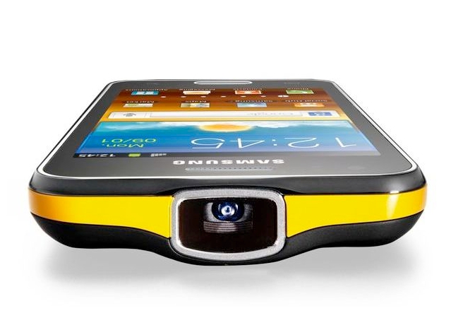 Samsung Galaxy Beam - Android смартфон с пикопроектор 
