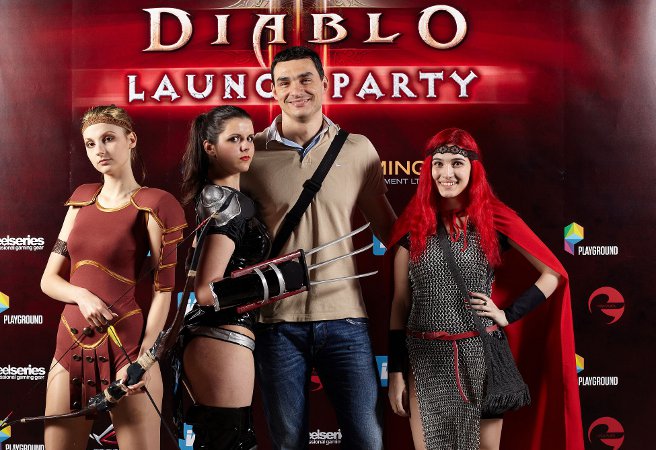Над 800 човека посрещнаха Diablo III в клуб „Blender”