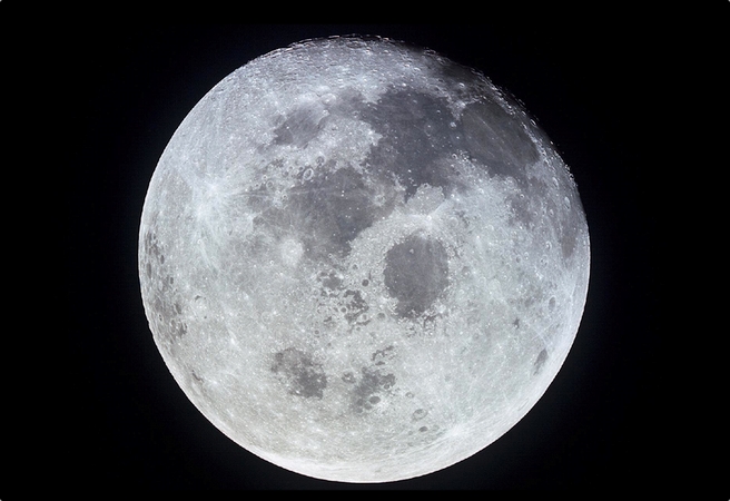 Русия официално планира да започне заселването на Луната 