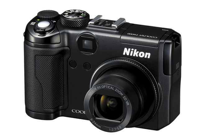 Nikon COOLPIX P6000 – компактна фотокамера с GPS модул