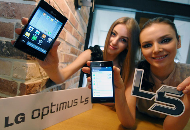Предимствата на NFC технологията с LG Optimus L5