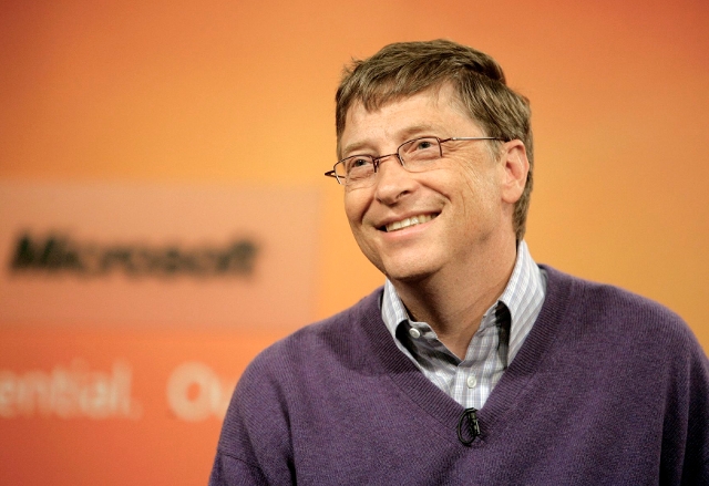 Бил Гейтс е доволен от продажбите на Surface и Windows RT