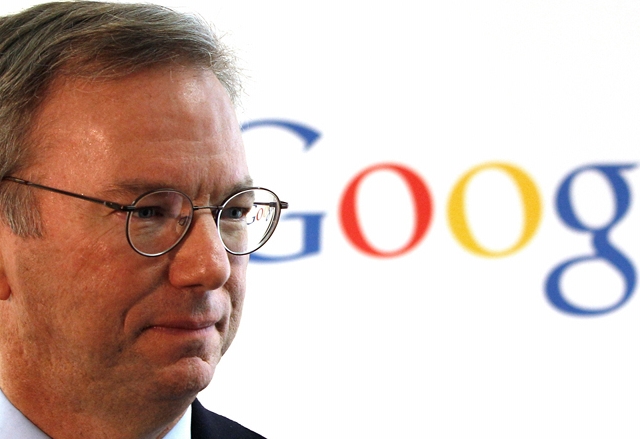 Ерик Шмид продава половината си акции в Google