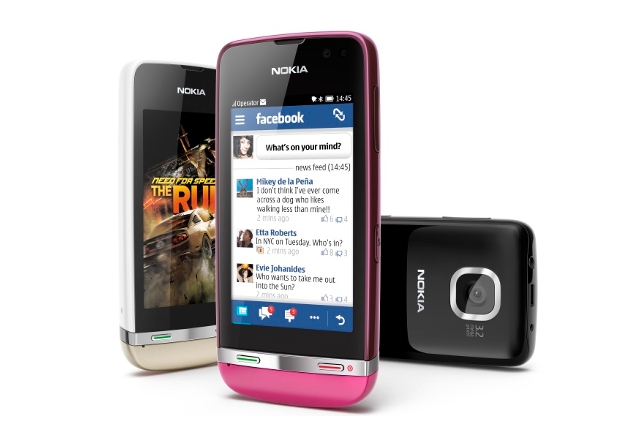 Nokia Asha 310 има два слота за SIM карти и Wi-Fi