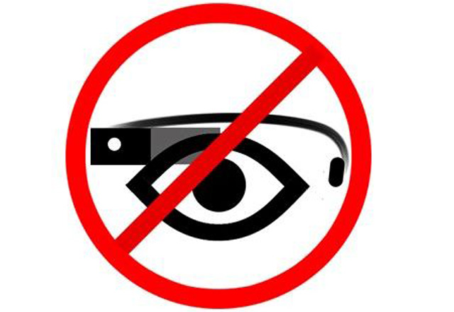 Забраниха носенето на Google Glass в  американския бар The 5 Point Cafe 