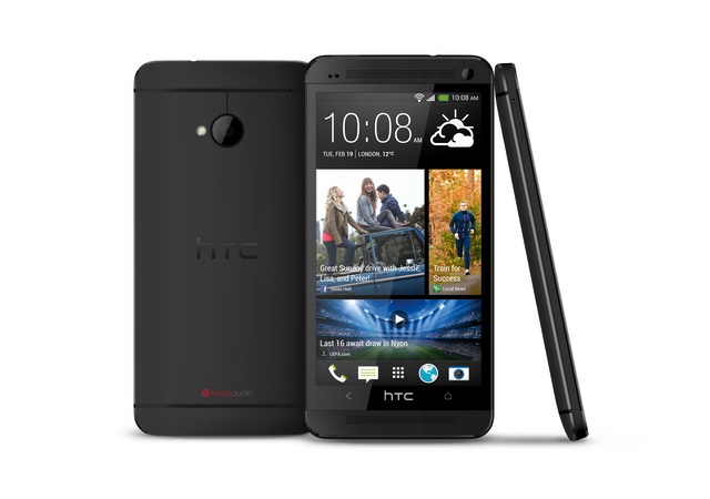 HTC One с премиера в магазините на VIVACOM
