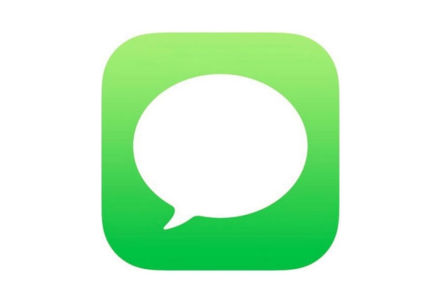 iOS 7.0.3 решава проблема с iMessage