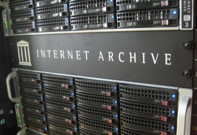 Пожар в The Internet Archive унищожи оборудване на стойност 600 000 долара
