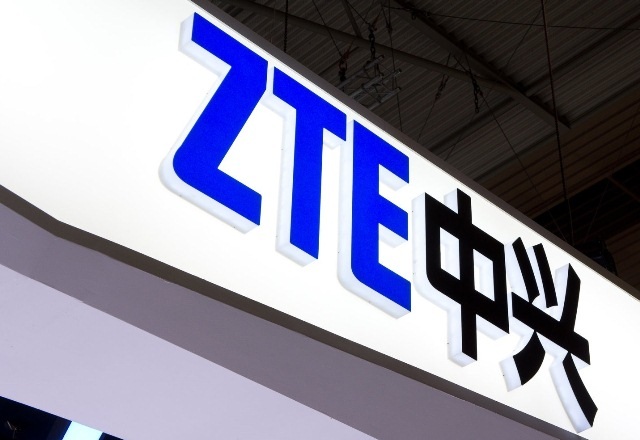 ZTE разкрива своите планове за CES 2014! 