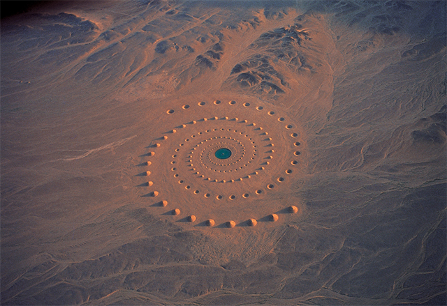 Desert Breath - една впечатляваща арт инсталация