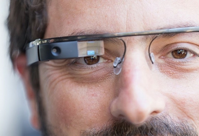 Google Glass вече използва Android KitKat