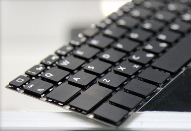 Магнитно левитиращи клавиатури ще направят лаптопите ни още по тънки