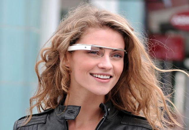 Пускат интернационално Google Glass по-късно този месец (слух)