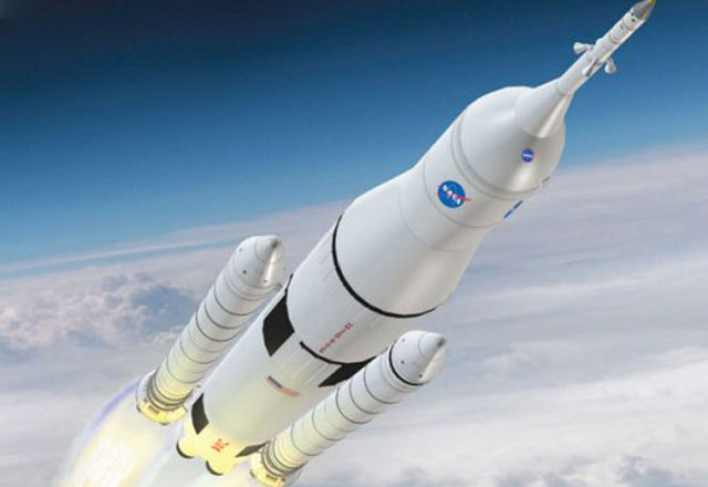  Boeing започва работа по най-мощната ракета носител, създавана досега