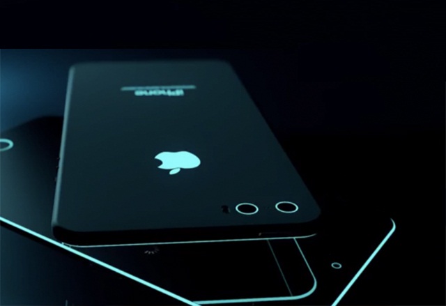 Светещото лого за iPhone 6 потвърдено?