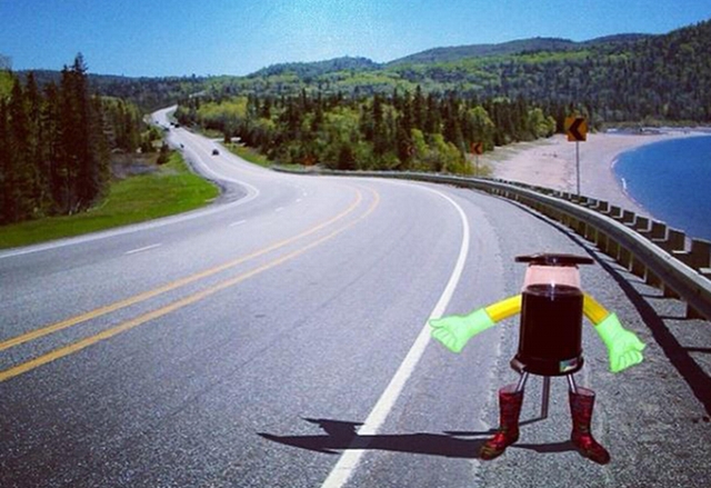 Робот пътува на стоп в Канада