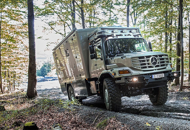 Mercedes-Benz Zetros 2014 - вашият нов дом на колела
