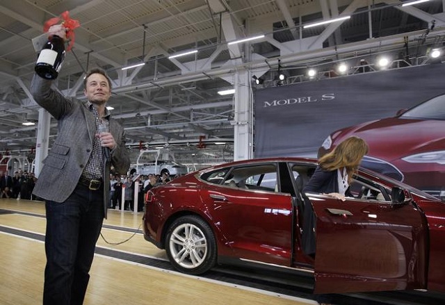 Невада сключи сделка с Tesla Motors – 1.25 милиарда данъчни облекчения за мегафабриката