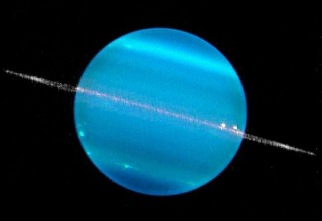 Астрономите наблюдават в момента невероятно силни бури на Уран