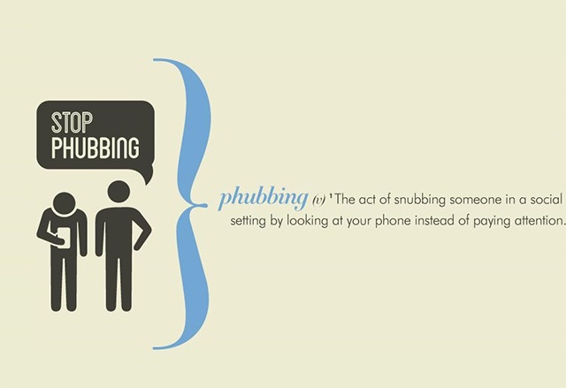 Stop Phubbing: войната срещу антисоциалната употреба на телефона