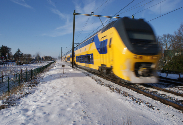 Влаковете в Холандия ще бъдат оборудвани с почистващи лазери