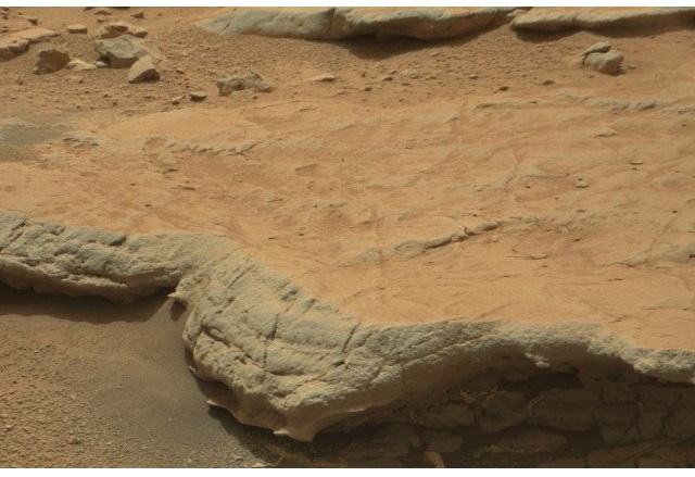 Дали тези скали са нова следа от живот на Марс?