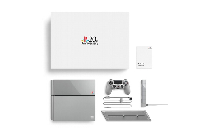 Първият 20th Anniversary PlayStation 4 се продаде за 129 000 долара