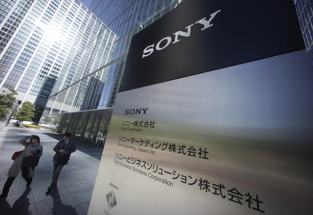 Sony очаква да отчете по-малки загуби за 2014 година