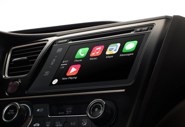 Toyota не планира интеграция на Apple CarPlay