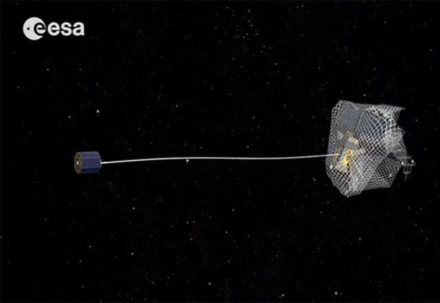 ESA ще лови спътници с рибарска мрежа