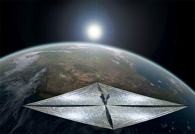 Захранваният със слънчева енергия космически кораб на Карл Сейгън с тестов полет