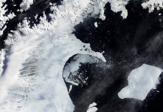 Огромен леден шелф в Антарктика ще изчезне до края на десетилетието