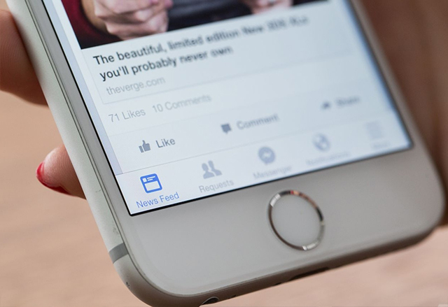 Facebook ще започне да измерва колко дълго разглеждаме мнения, снимки и коментари