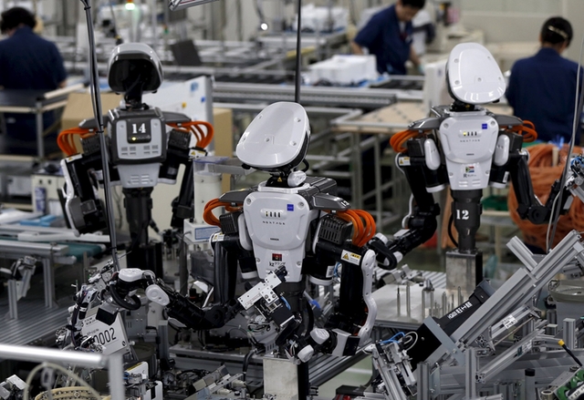 До 2035 г. половината професии в Япония може би ще бъдат изпълнявани от роботи