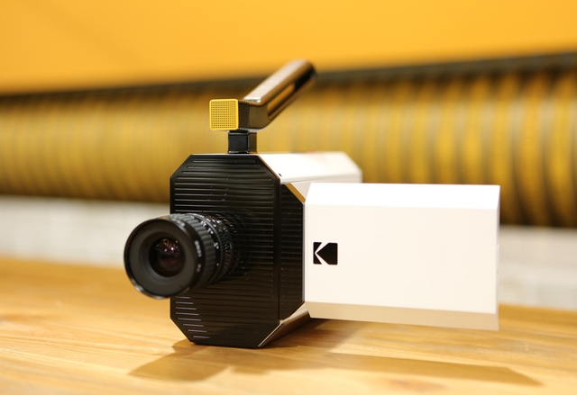 CES 2016: Kodak съживява серията камери Super 8