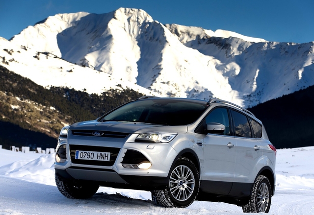 Ford тества самоуправляващи се автомобили на снежен път
