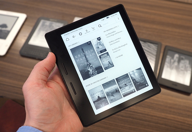 Amazon официално представи най-тънкия си електронен четец Kindle Oasis