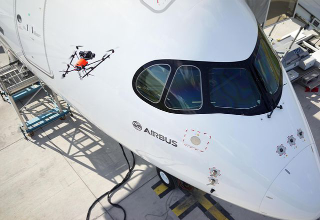 Airbus стартира тест с безпилотни дронове, които могат да сканират корпуси на самолети