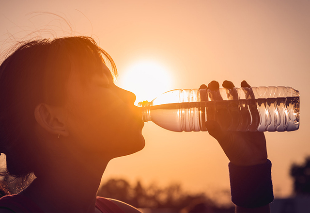Захранвана от слънцето машина може да преработва урина в питейна вода