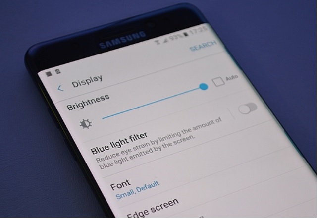 Galaxy Note 7 има режим, подобен на Night Mode при iPhone