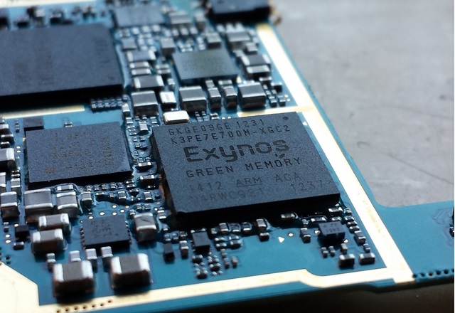 Следващият Samsung Exynos ще бъде 4GHz, но ще е по-икономичен от Snapdragon 830