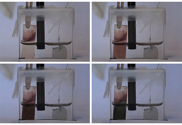 Учени от MIT разработиха нов метод за затъмняване на прозорци чрез електричество