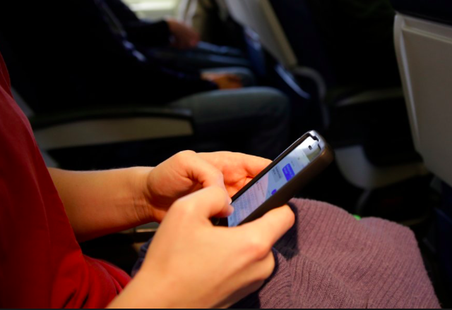 По време на полет: създадоха Wi-Fi точка Galaxy Note 7, пилотът заплаши да кацне аварийно