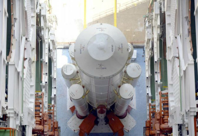 Индия достави в орбита рекорден брой спътници